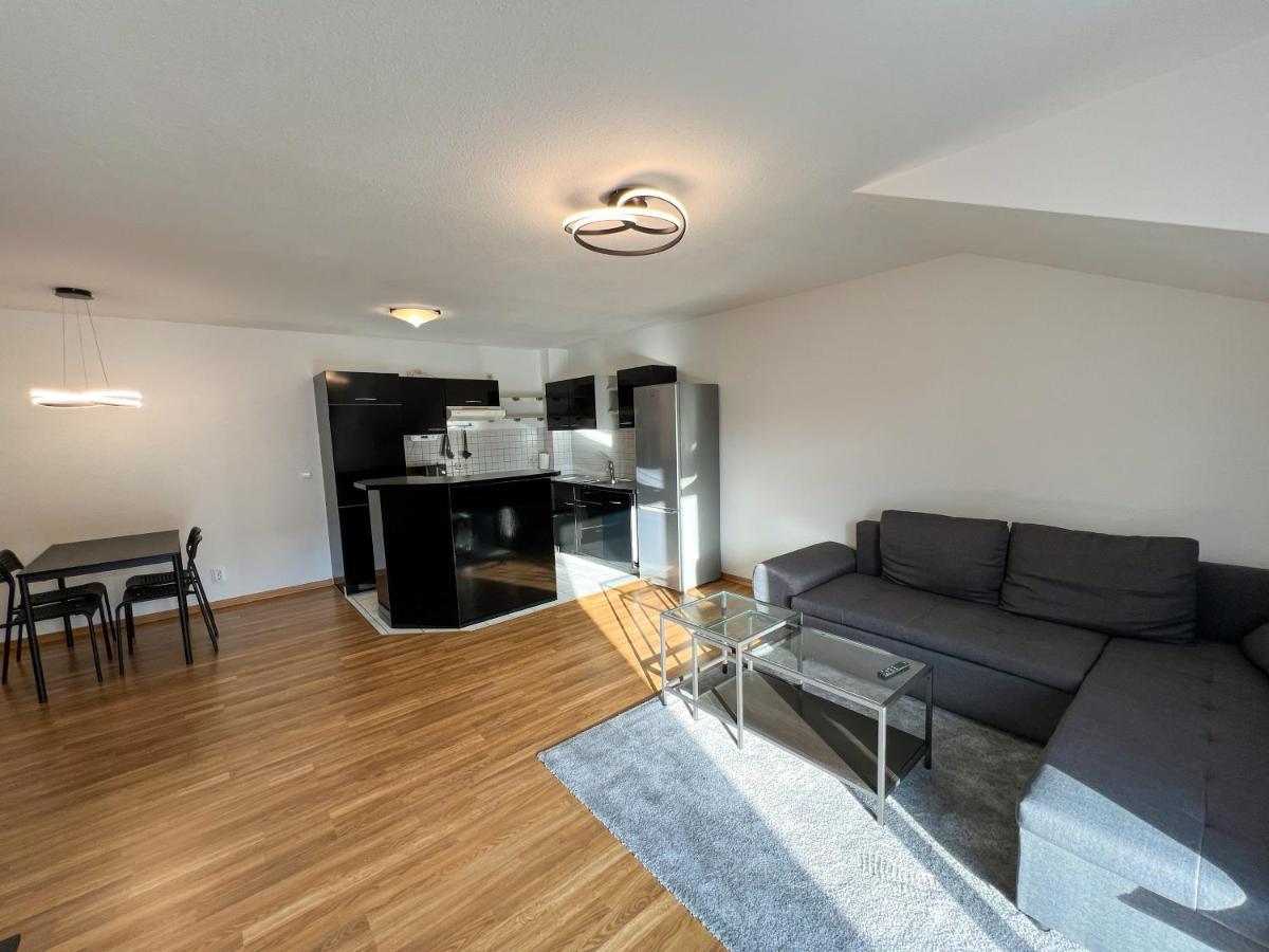 Casa Sali - Stilvolle Ferienwohnung Bei Heidelberg Mit Terrasse & Parkplatz Leimen  Extérieur photo